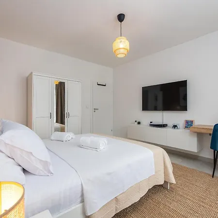 Ferienwohnung Urban Vibe Zadar Exterior foto
